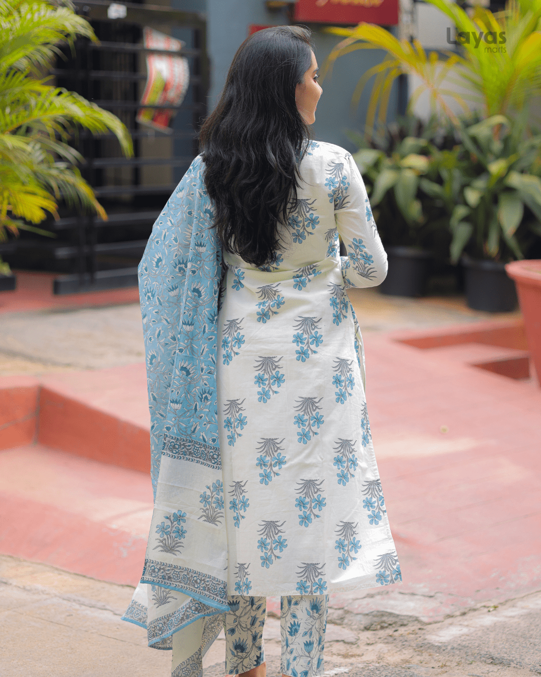 Cream White Floral Cotton Kurta Pant Dupatta Set – Layas Marts