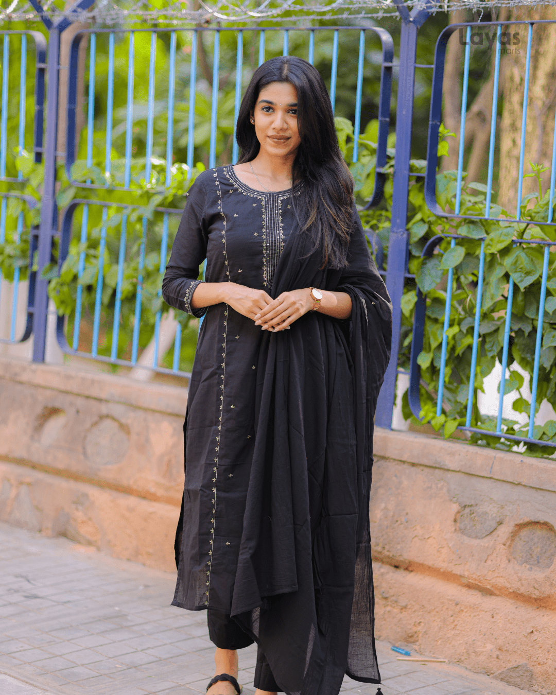 Black Embroidered Mulmul Cotton Suit Set – Layas Marts