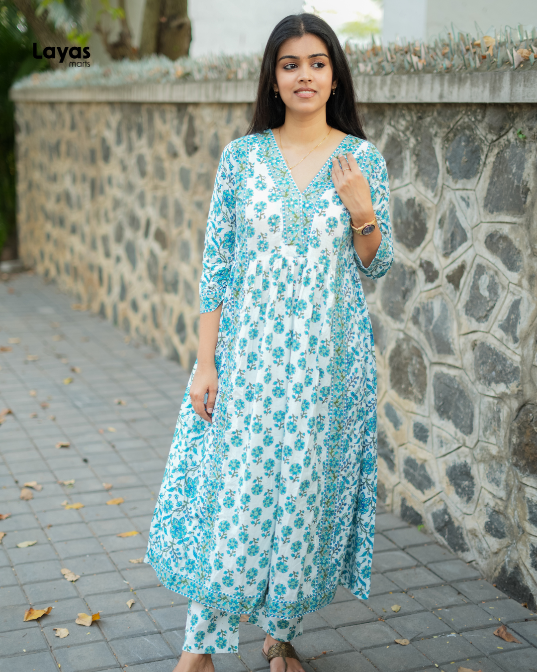 Aarvika Sky Bloom Anarkali Cotton Set – by Layas Marts