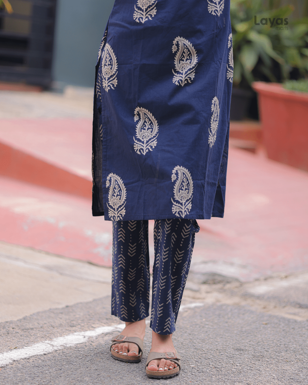 Navy Blue Floral Cotton Kurta Pant Dupatta Set – Layas Marts