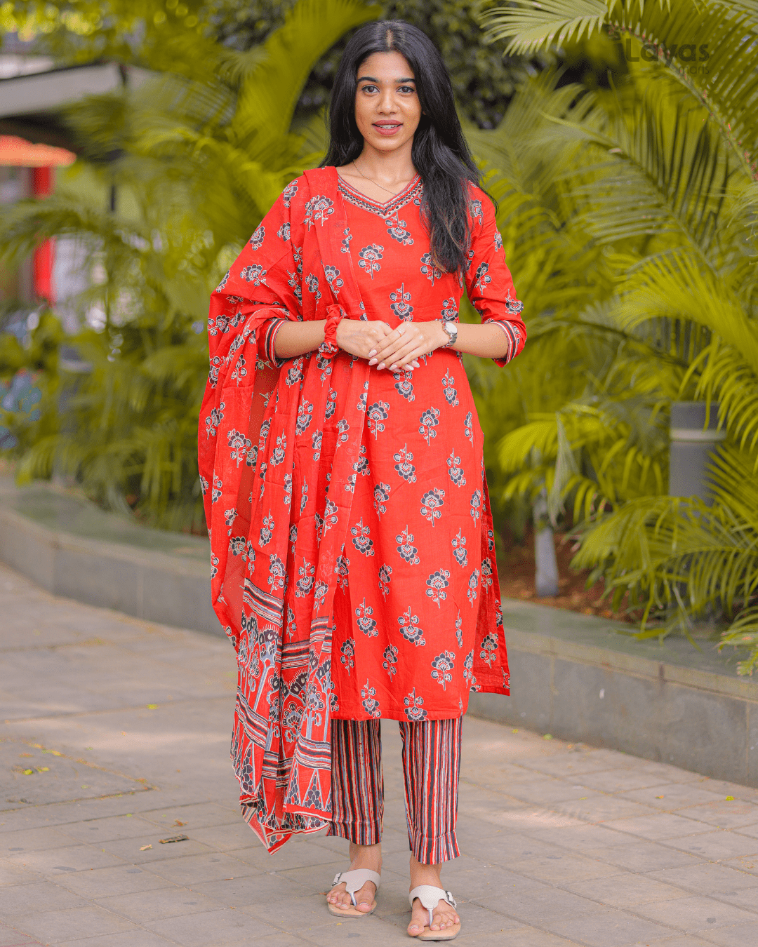 Red Motifs Printed Pure Cotton Straight Kurta with Palazzos & Dupatta