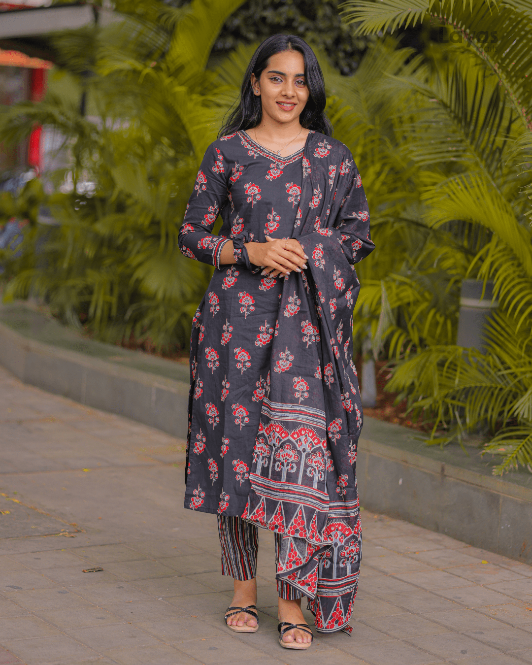 Black Motifs Printed Pure Cotton Straight Kurta with Palazzos & Dupatta