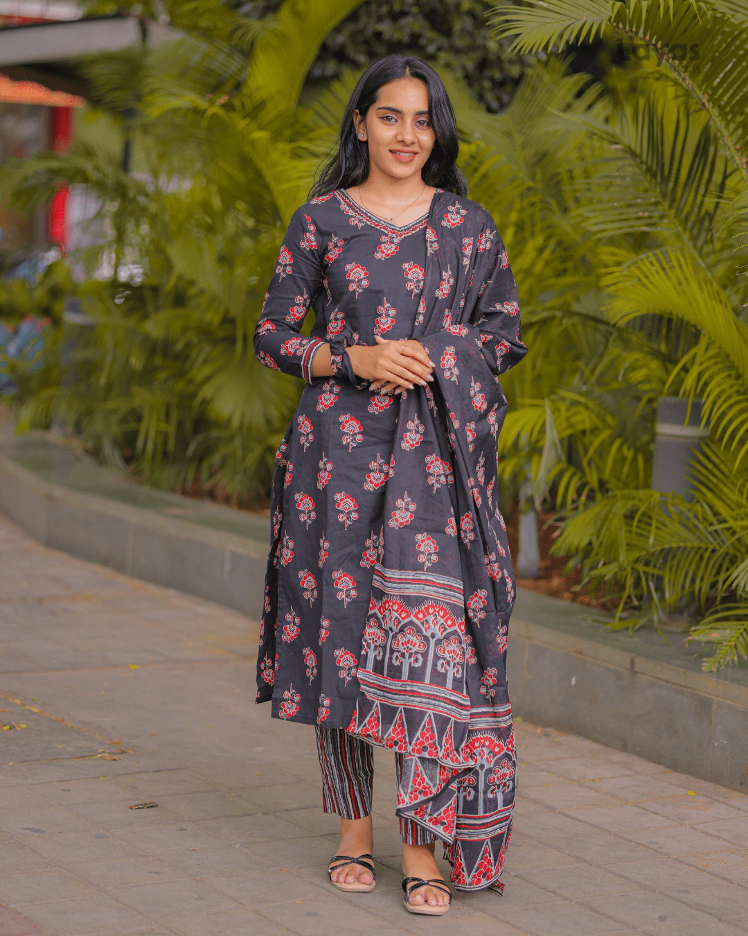 Black Motifs Printed Pure Cotton Straight Kurta with Palazzos & Dupatta