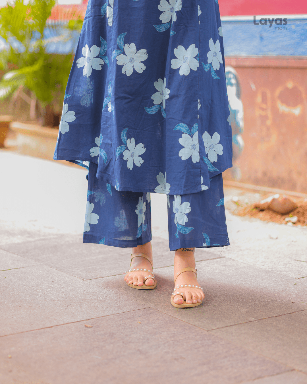 Blue Floral Printed Cotton Suit Set with Sweetheart Neck