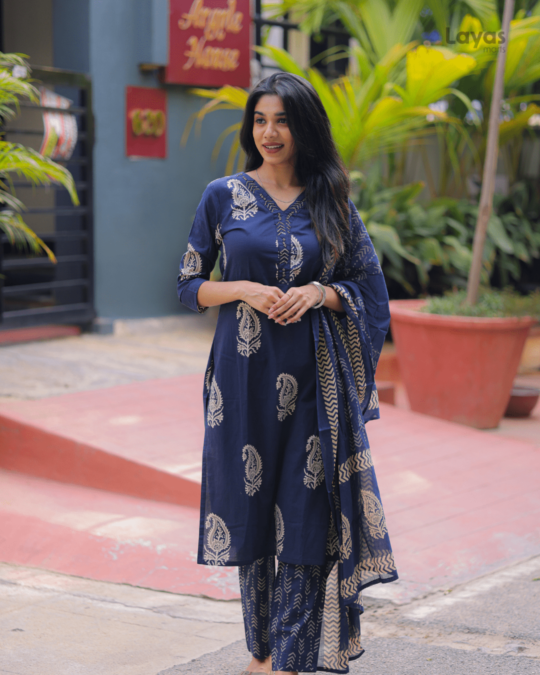 Navy Blue Floral Cotton Kurta Pant Dupatta Set – Layas Marts