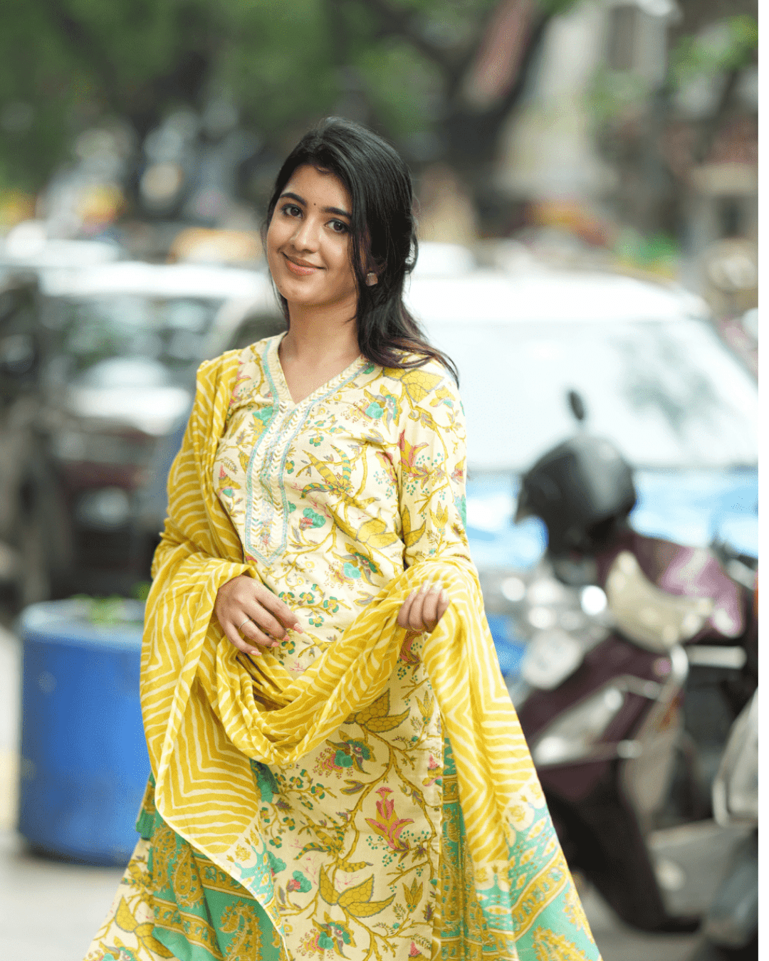 Coordinated lightweight dupatta paired with Yellow Floral Cotton Kurta Set, adding elegance to the ensemble from Layas Marts
