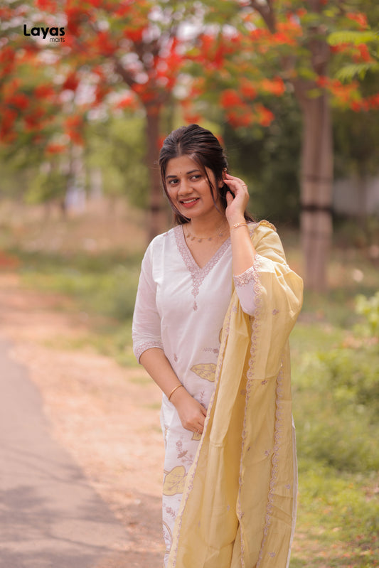 White Mul Chanderi Kurta Set with Embroidery Thread Work and Olive Yellow Dupatta