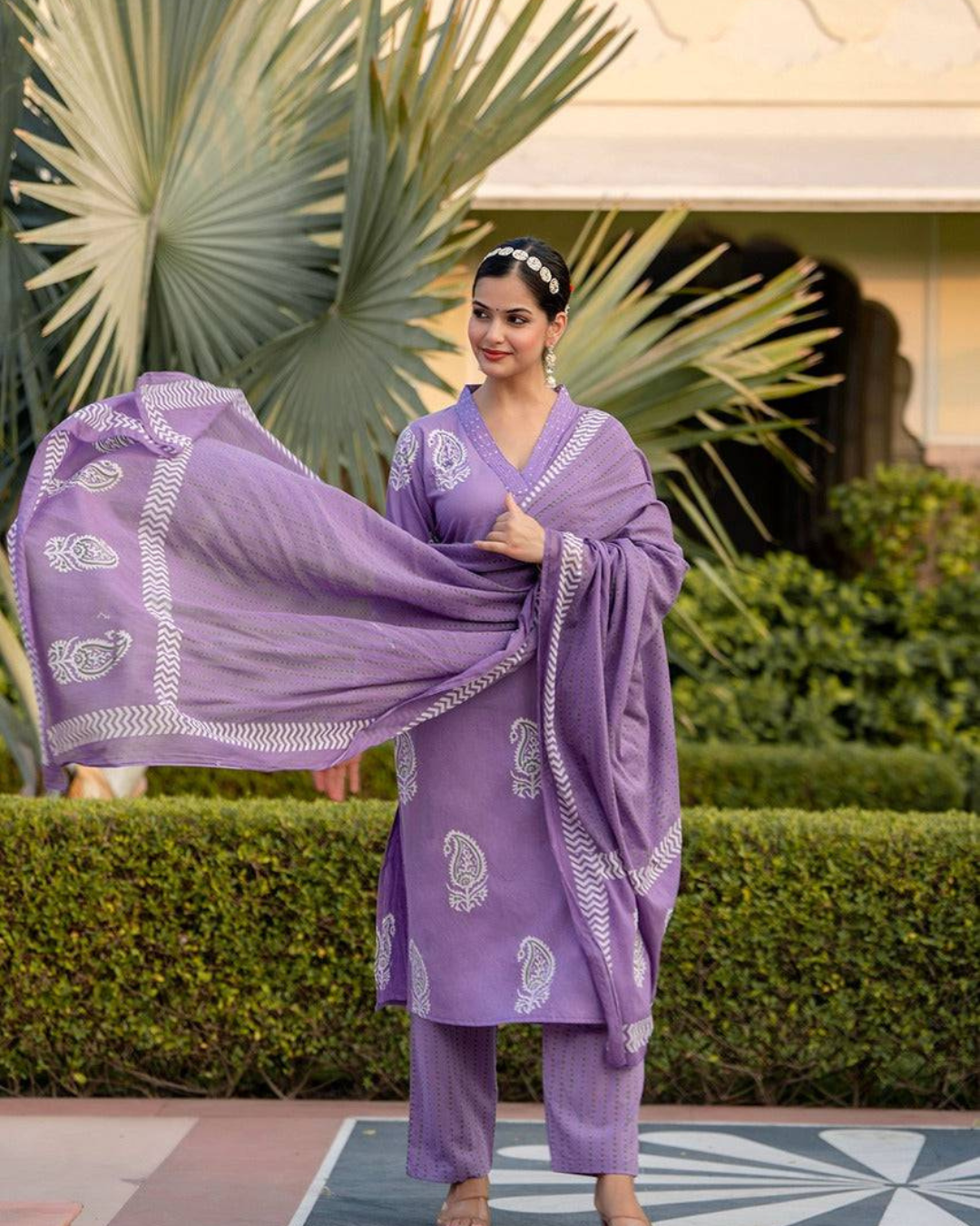 Elegant and lightweight kurta set with matching handblock printed dupatta and relaxed fit trousers