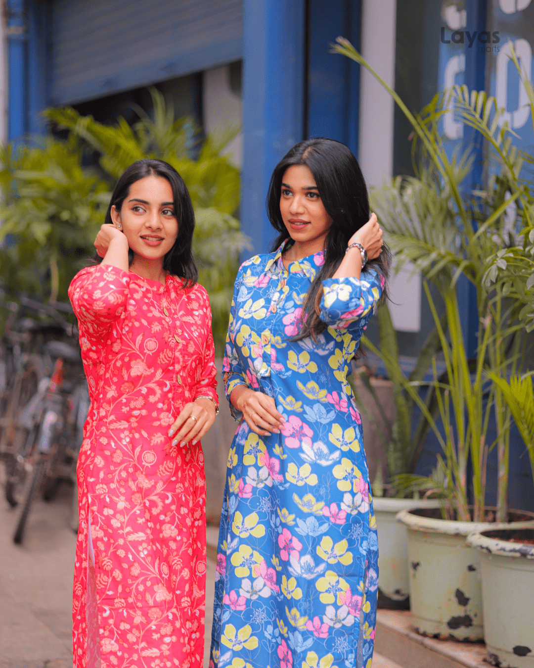 Red Floral Cotton Kurta for Women – Elegant Everyday Wear