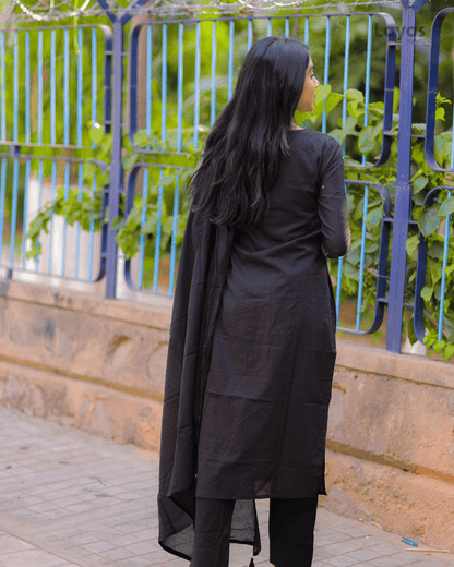 Black Embroidered Mulmul Cotton Suit Set – Layas Marts