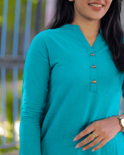 Teal Green Solid Cotton Casual Kurta (Set of 1)