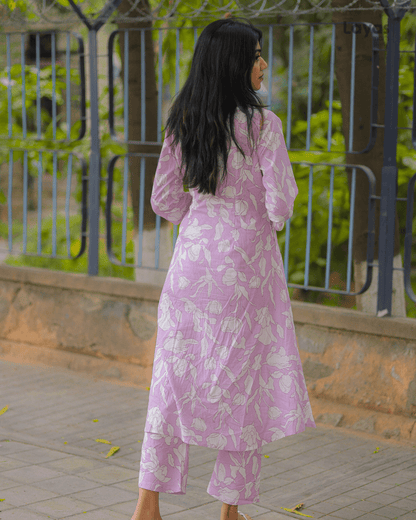 Elegant Lavender Cotton Floral Print Kurta Pant Set