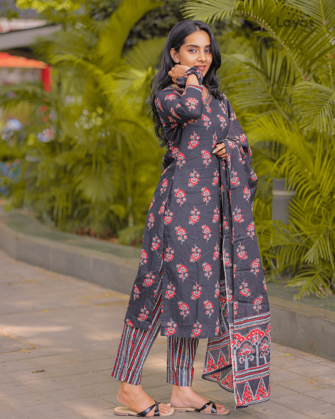 Black Motifs Printed Pure Cotton Straight Kurta with Palazzos & Dupatta