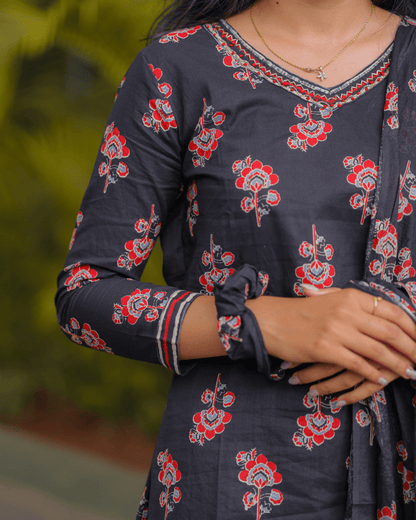 Black Motifs Printed Pure Cotton Straight Kurta with Palazzos & Dupatta