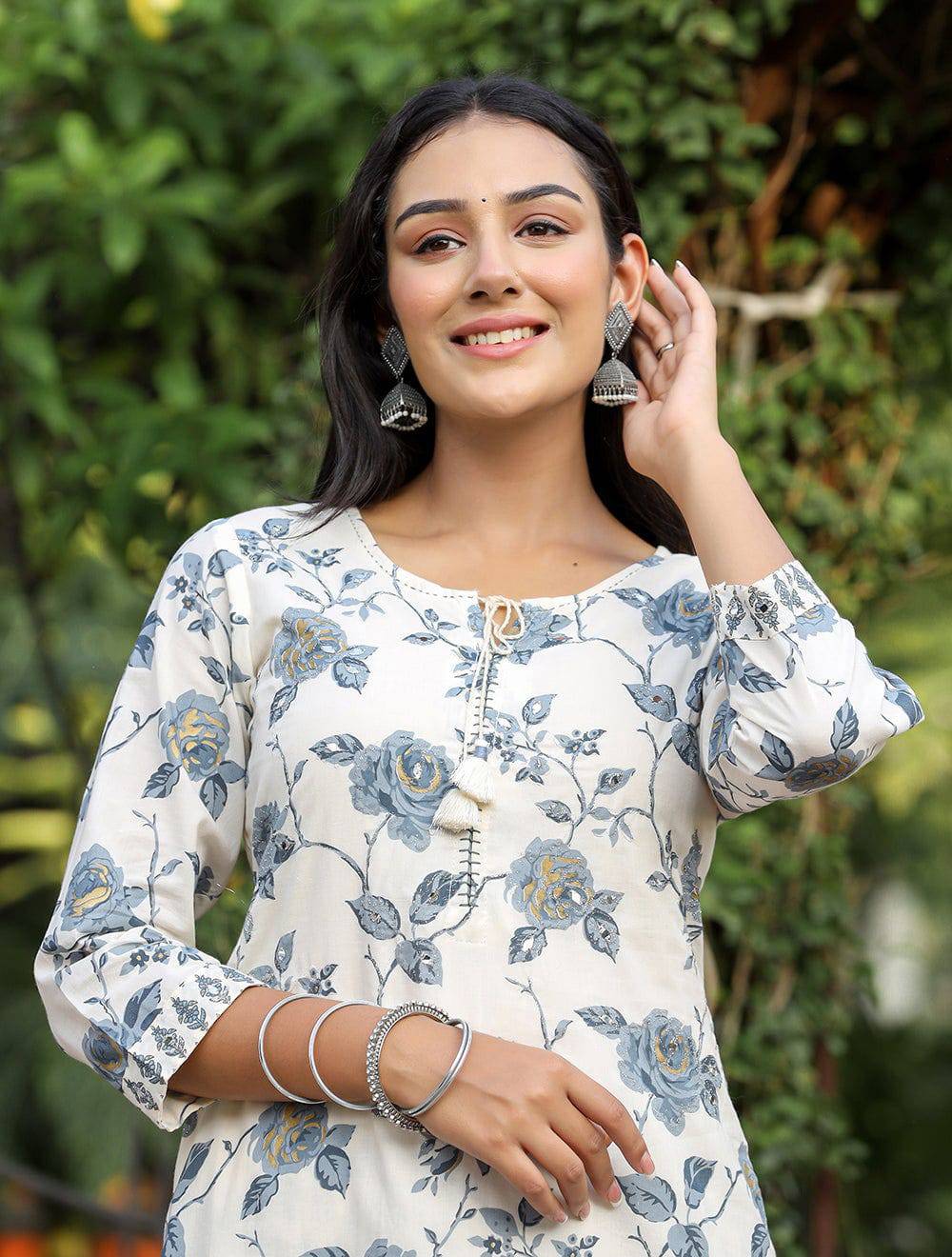 Grey Floral Print Cotton Kurta Pant Set (Set of 2)_Layas Marts