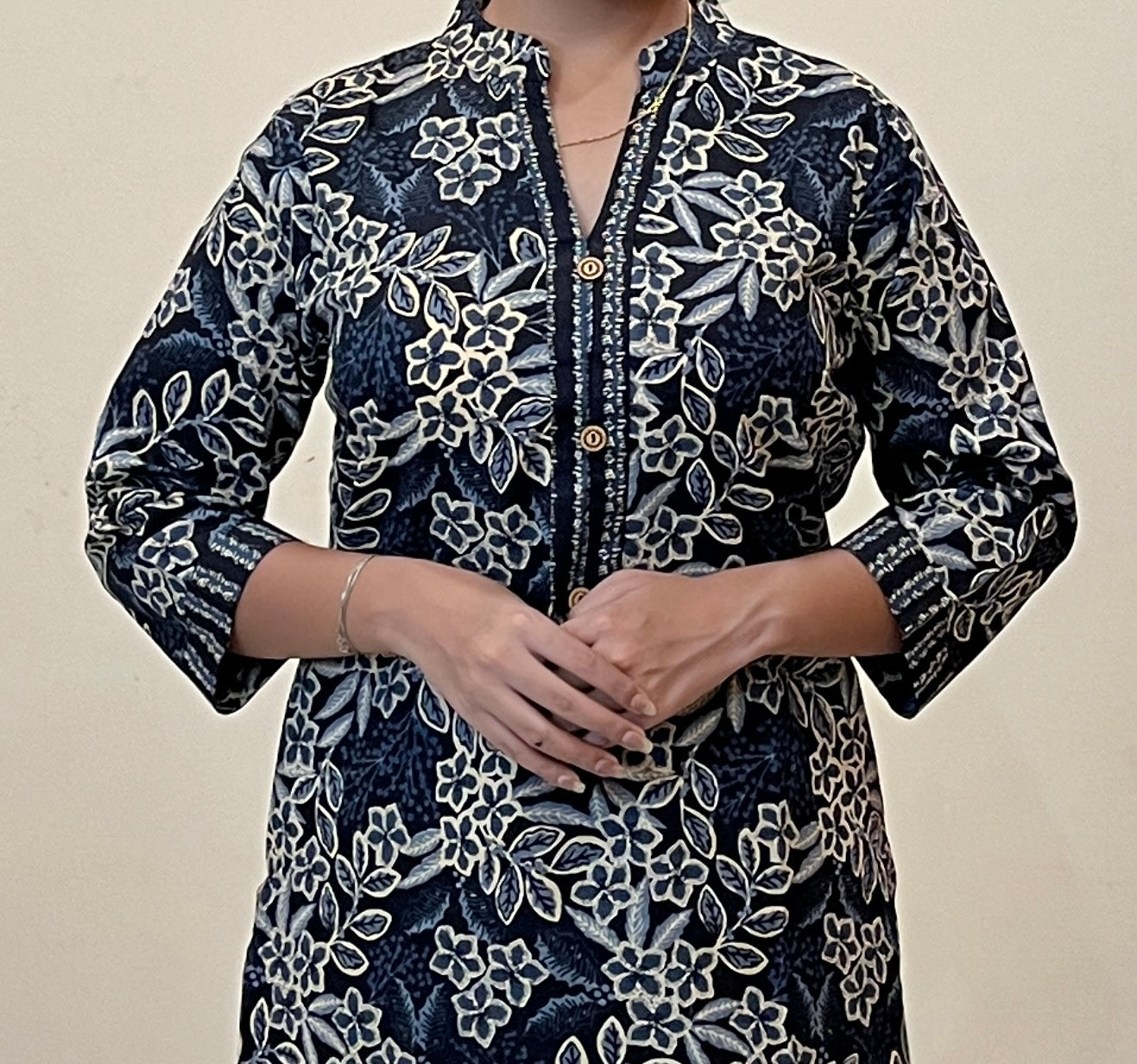 Noor Black Floral Cotton Kurta Pant Set-Layas Marts