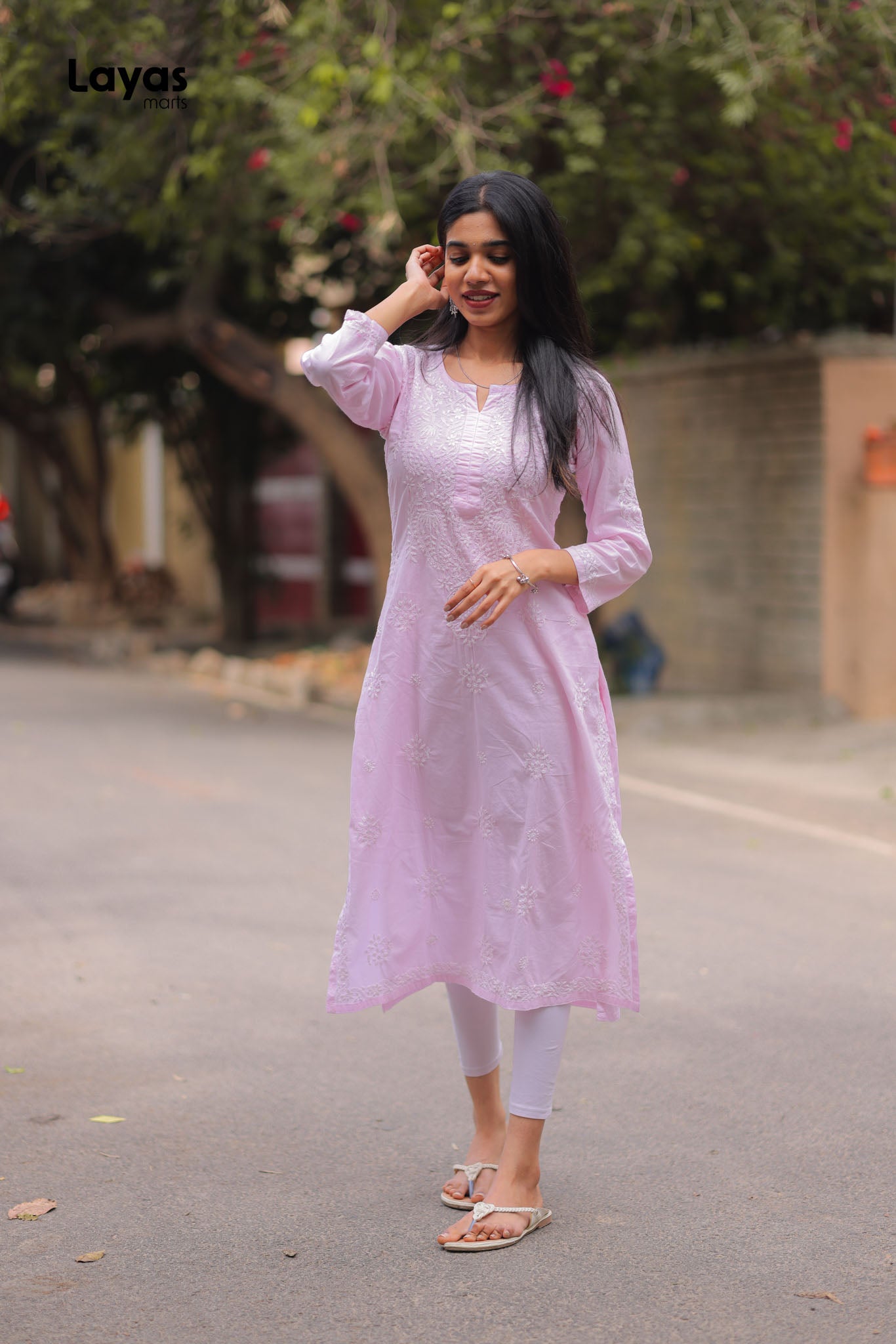 Pink Cotton Chikankari Solid Kurta - Hand Embroidered