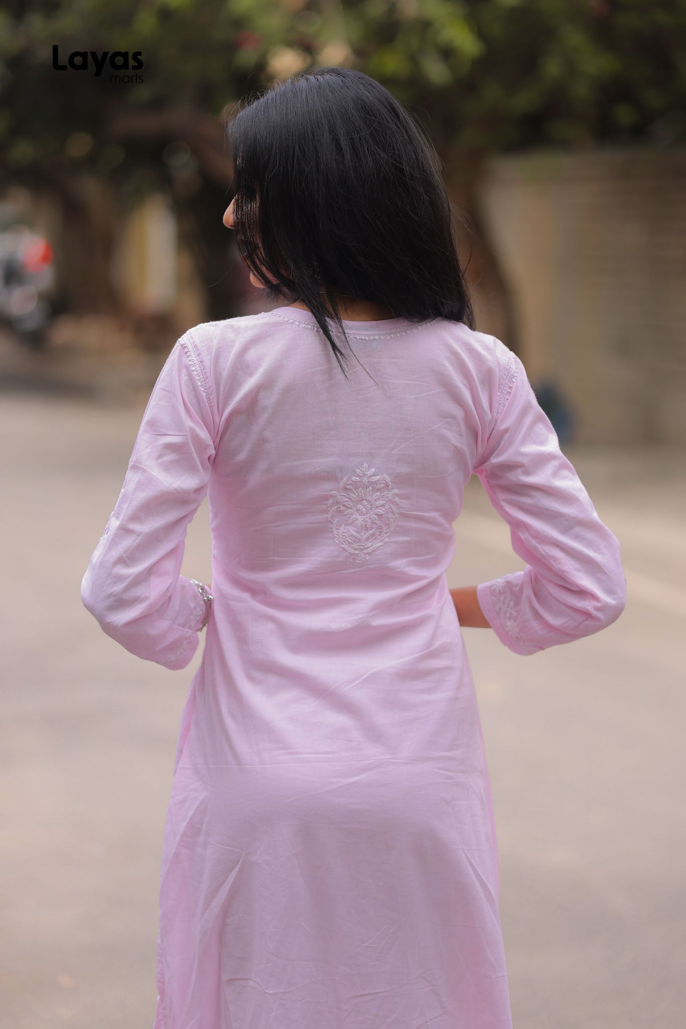 Pink Cotton Chikankari Solid Kurta - Hand Embroidered