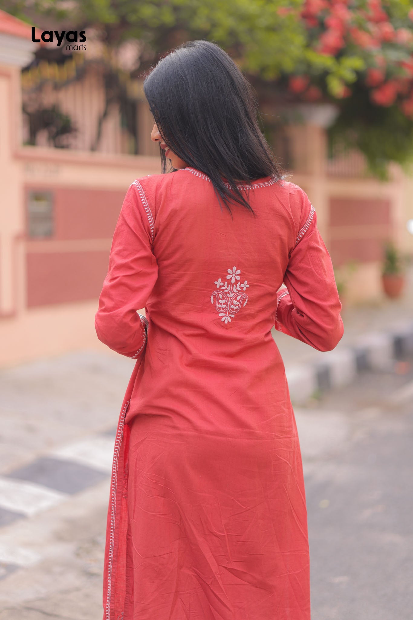 Red Hand-Embroidered Chikankari Straight Kurta