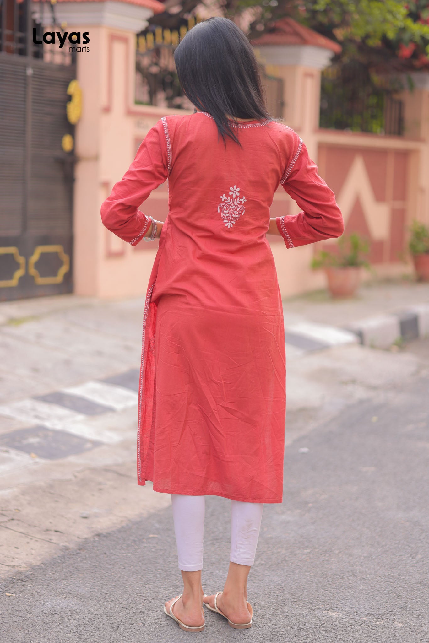 Red Hand-Embroidered Chikankari Straight Kurta