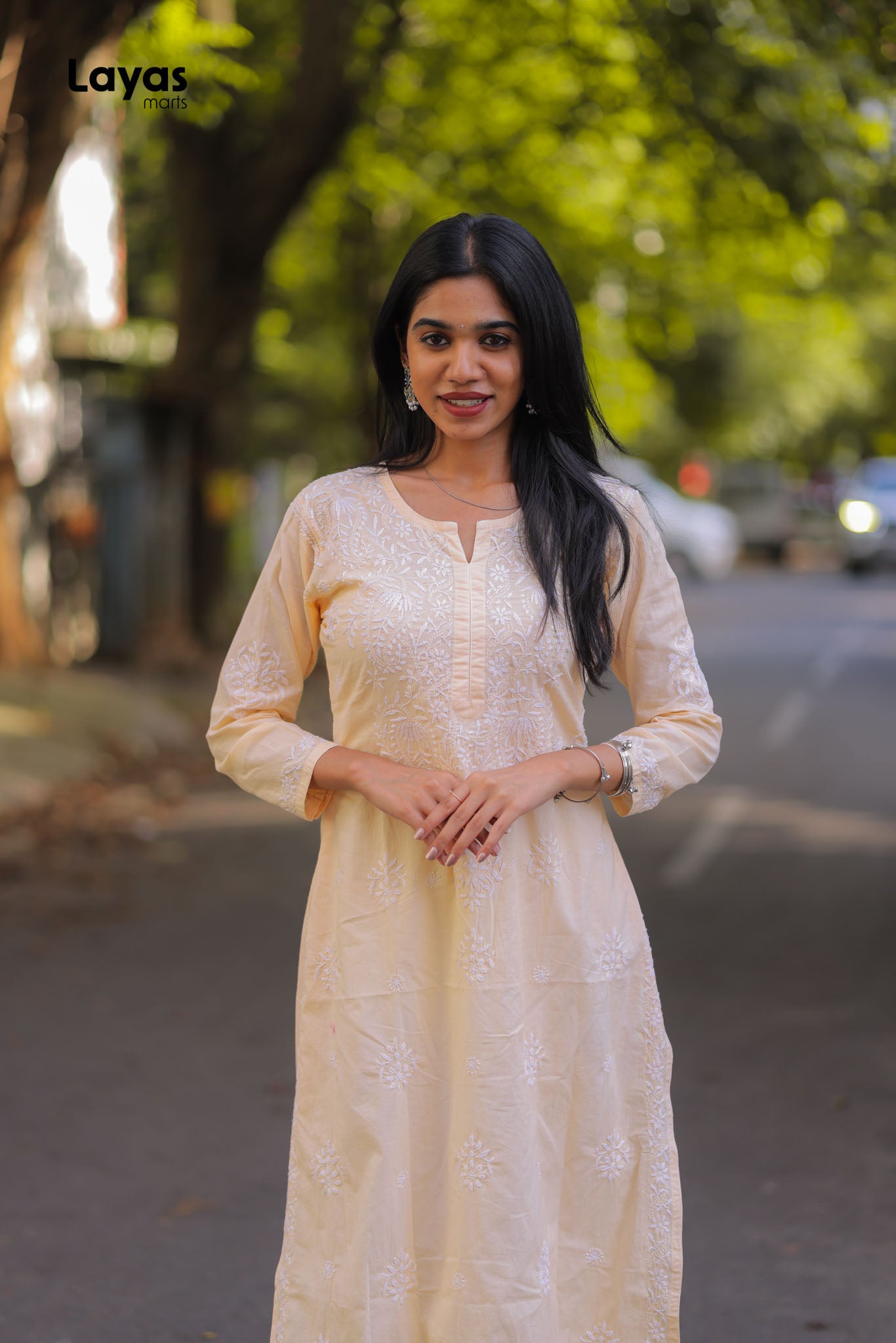 Beige Cotton Chikankari Solid Kurta - Hand Embroidered