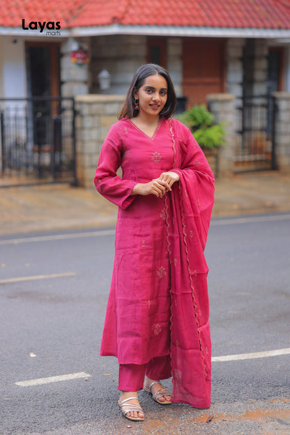 Fuchsia Mul Chanderi Embroidered Kurta Pant Set
