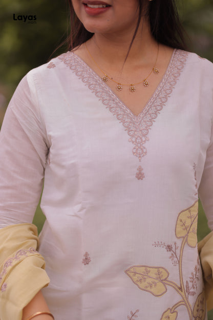 White Mul Chanderi Kurta Set with Embroidery Thread Work and Olive Yellow Dupatta