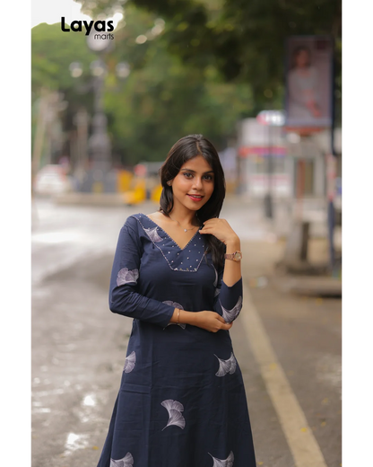 Elegant Navy blue Cotton Floral Print Kurta Pant Set