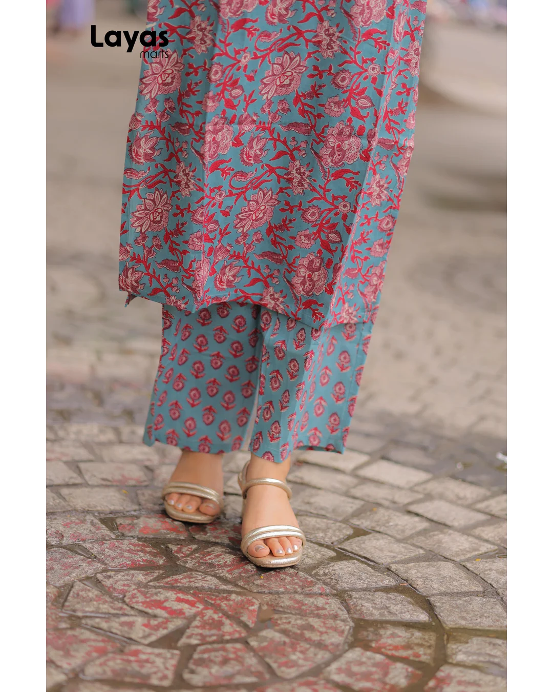 Greyish Blue Floral Printed Cotton Kurta Pant Set