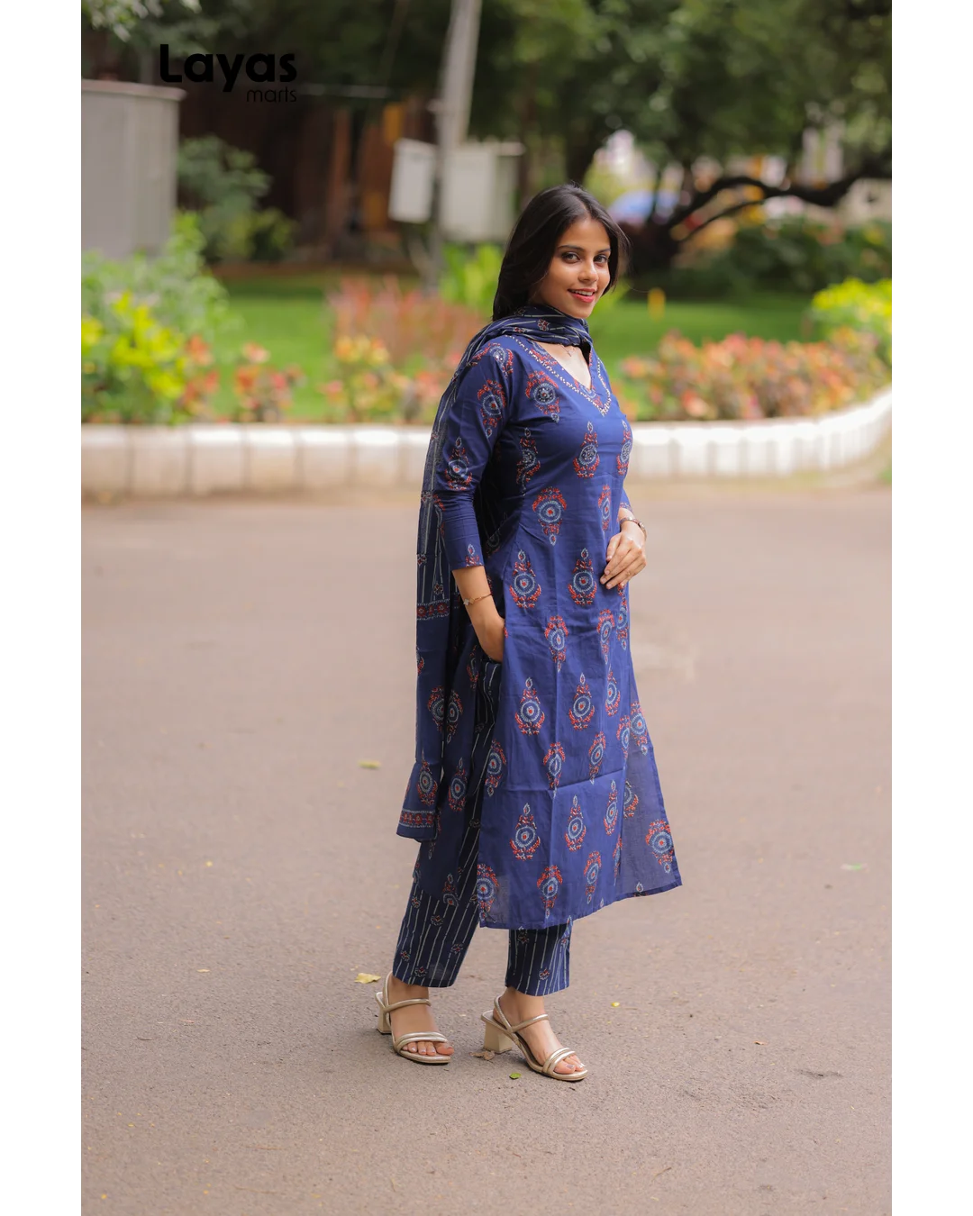 Indigo Blue Cotton Ethnic Motifs Kurta Set with Dupatta