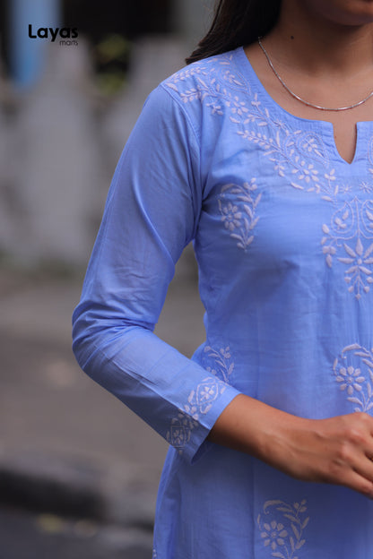 Side view showcasing straight silhouette of blue chikankari kurta – Layas Marts