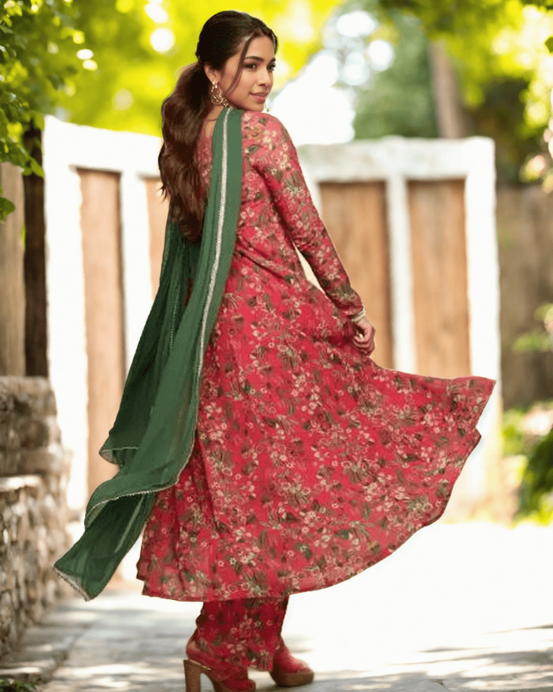 Breathable georgette digital printed kurta set, designed for festive and ethnic wear