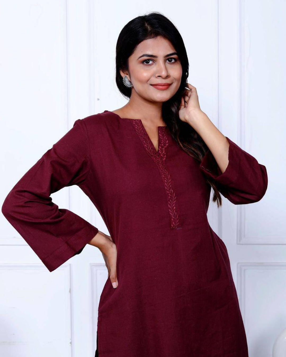 Ethnic yet modern kurta set with matching trousers and bonus statement earrings