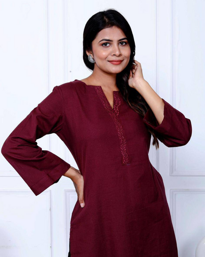 Ethnic yet modern kurta set with matching trousers and bonus statement earrings